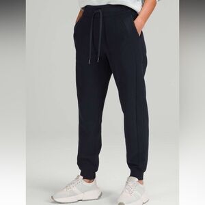 Lululemon Scuba Jogger